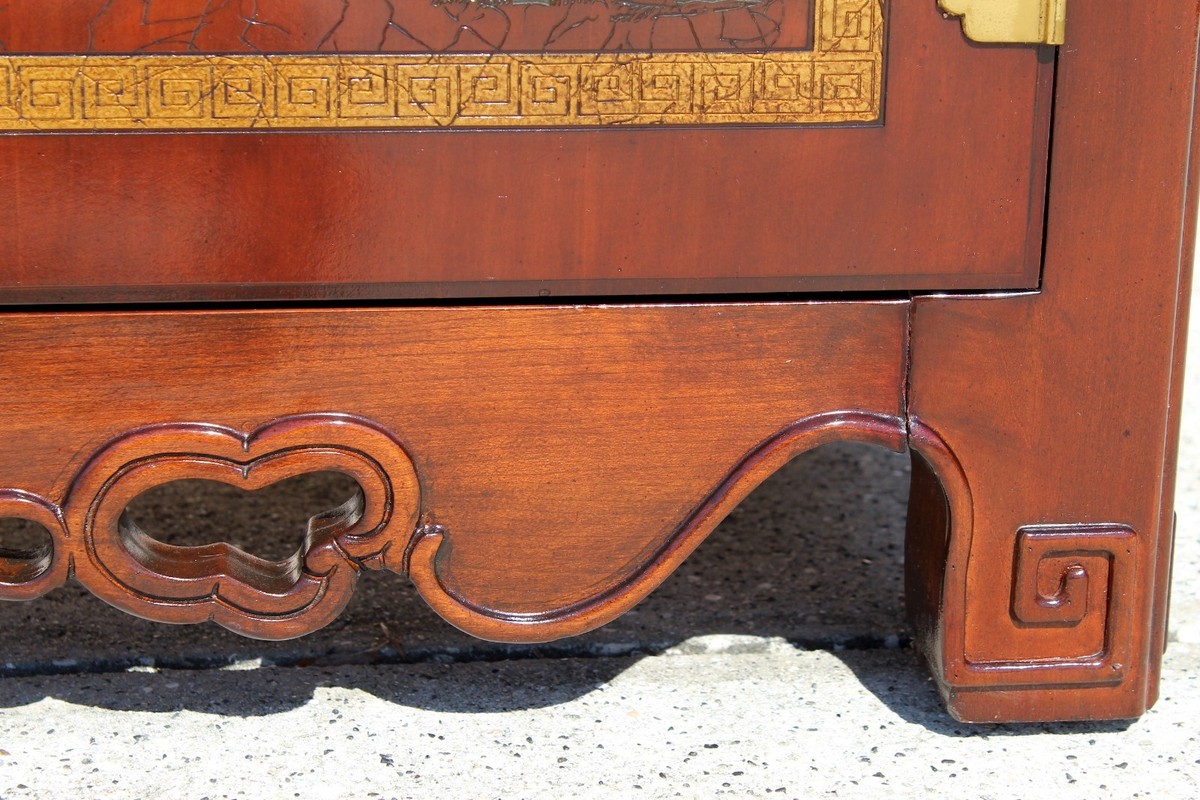 Vintage Drexel Heritage Ming Credenza–Red Lacquer Chinoiserie