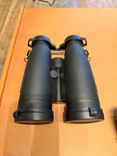 Zeiss Binoculars Victory 8x45 T* RF - Picture 3 of 8