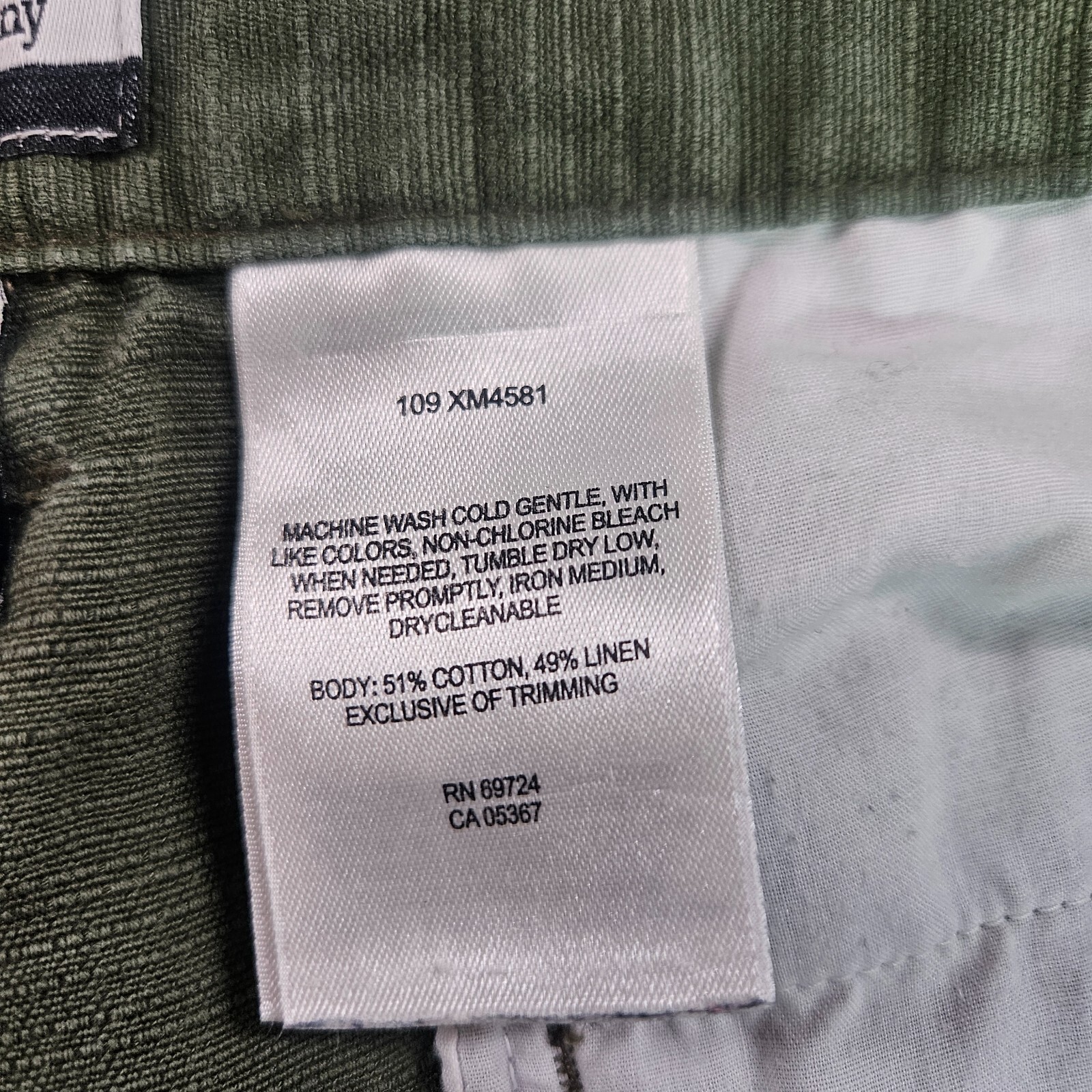 Columbia Sportswear Company Shorts Mens Size 42 x8 Flat Front Green thumbnail 5