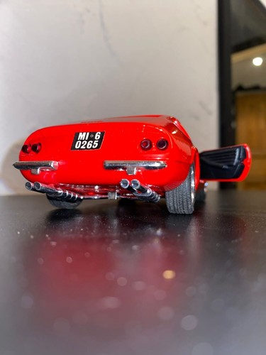 Ferrari Daytona 1:24 - Zdjęcie 4 z 7