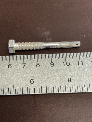 NOS Yamaha 1972 XS2 1974 TX650 1975-1976 XS650 1976 RD200 Bolt 90109-06103 - Picture 2 of 3