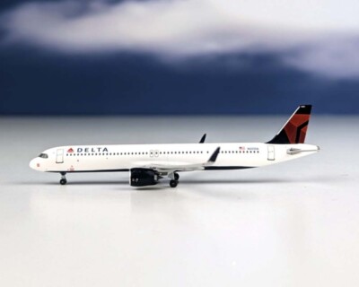 Aeroclassics BBX41638 Delta Airlines Airbus A321neo N501DA Diecast 1/400 Model