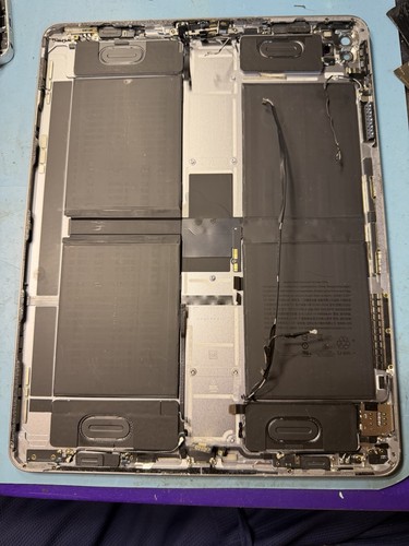 OEM Apple iPad Pro 12.9" 6th Gen Rear Cover Housing Bat + Small Parts - Gray