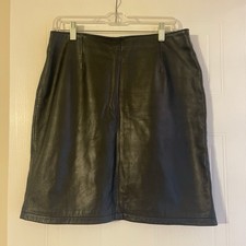 Maxima Wilson Black Leather Mini Skirt, Size 10, Lined, Soft, Wearable