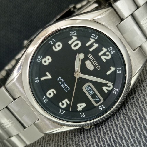 GENUINE VINTAGE SEIKO 5 AUTOMATIC 7S26A JAPAN MENS ORIGINAL DIAL WATCH a2551-U