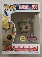 FUNKO POP! - GROOT (HOLIDAY) 530 - Marvel - Glows in the - Dark Special Edition