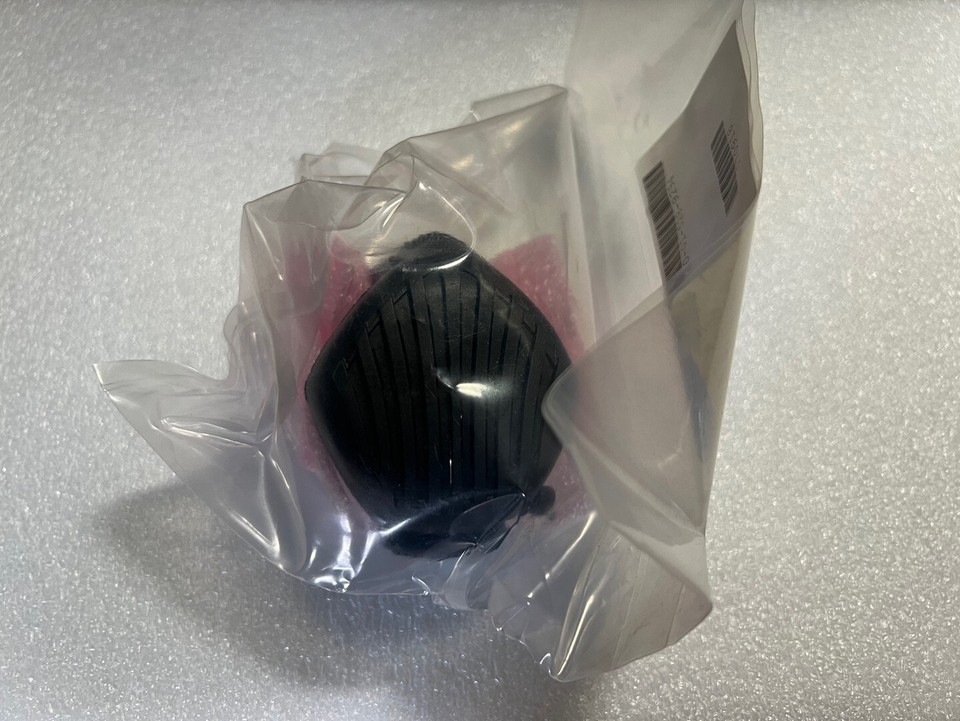 new-avon-m50-c50-gas-mask-audio-amplifier-vpu-voice-projection-unit