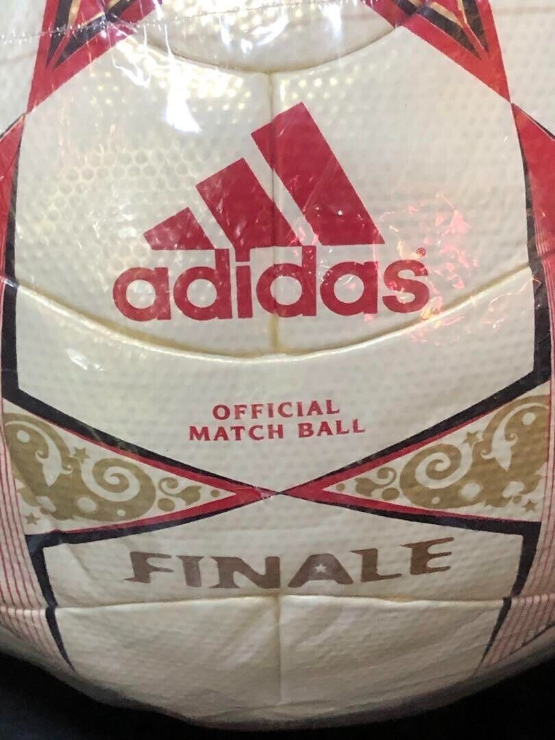2008 UEFA Champions League FINAL adidas soccer ball size 5 2008 UEFA Champions League FINAL adidas soccer ball size 5