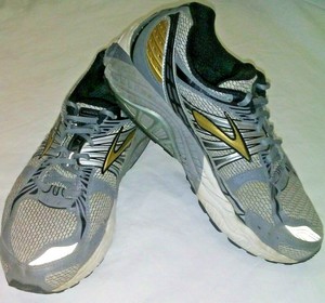 brooks beast 11 silver