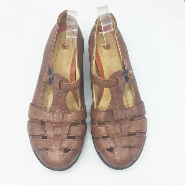 clarks structured shoes