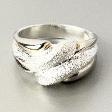 925 Sterling Textured Wave Ring Sz 7.75
