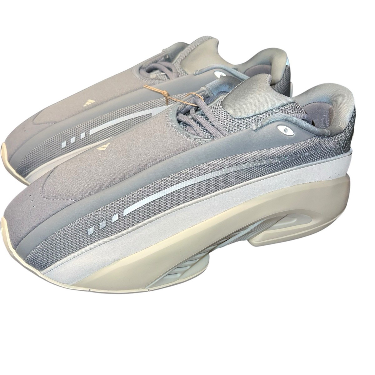 注目☆アディダスオリジナル☆MAD IIINFINITY SHOES☆選べる2色 Adidas Mad IIInfinity Men's Basketball Shoes Size 13 Grey