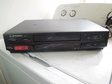Mitsubishi 4-Head Hi-Fi VHS Video Cassette Recorder VCR Model HS-U575