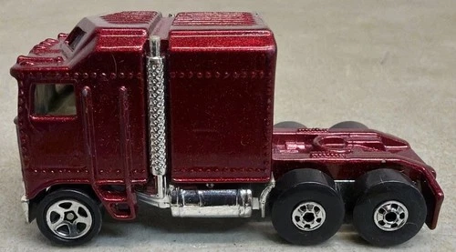 Vintage Hot Wheels Thunder Roller 1982 Semi Truck Burgundy Super Hauler Loose