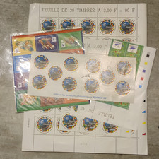 Signé Louis Briat BC17 Feuille n 3129 BF19 N 2985 1998 France 98 coupe du monde