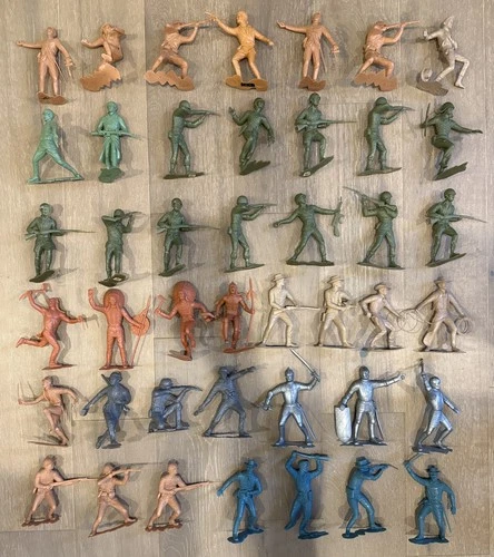 LOT OF VINTAGE 1964 LOUIS MARX & CO. COWBOYS KNIGHT & INDIANS 6” PLASTIC FIGURES
