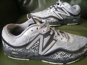 new balance revlite running