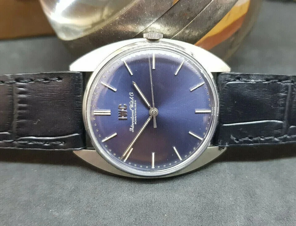 IWC Schaffhausen — VINTAGE IWC INTERNATIONAL WATCH CO., SCHAFFHAUSEN C.403 BLUE DIAL MAN'S / S029