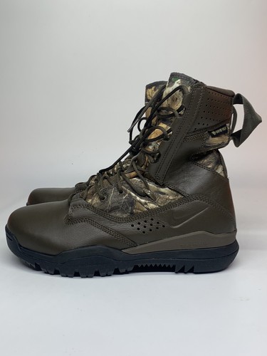 Nike SFB Field 2 8\