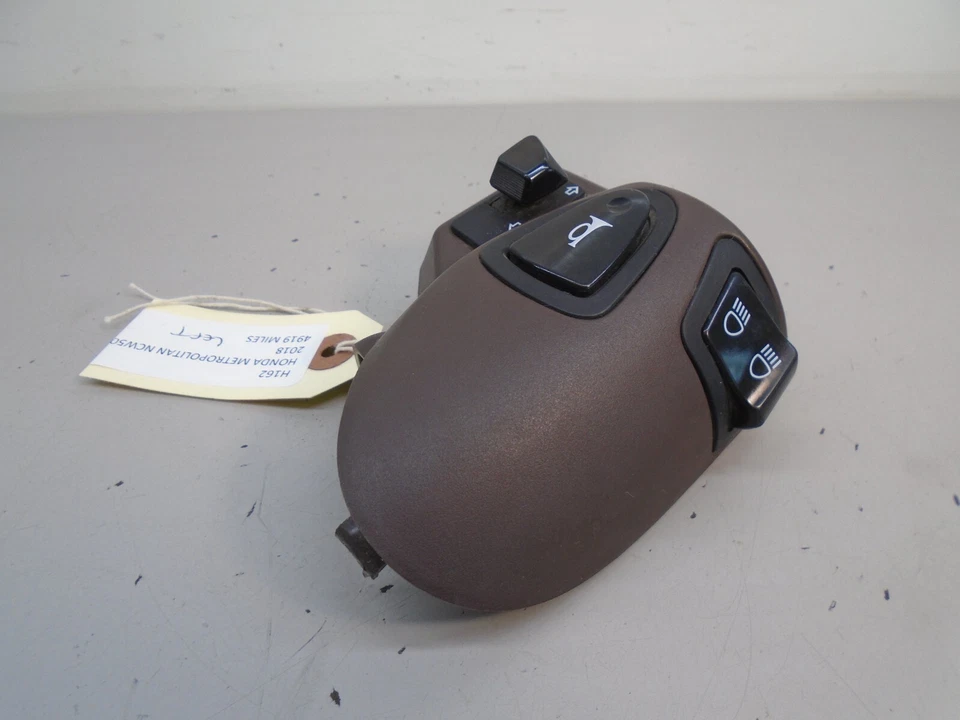 Interruptores de luz de barra esquerda para H162 Honda Metropolitan NCW50 2016 a 2021 - Imagem 2 de 4