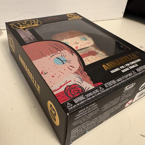 Funko POP! Pin Horror Annabelle #03 Esmalte El Conjuro Horror Nuevo - Imagen 7 de 8