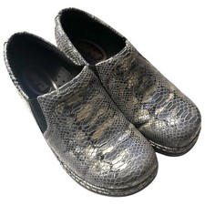 Klogs Mission Leather Clogs Black-Gold Snake Sz 10 M Nurse Healthcare MSRP: 149