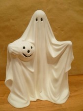 C-0411-1 Lg Halloween Ghost holding a Pumpkin...
