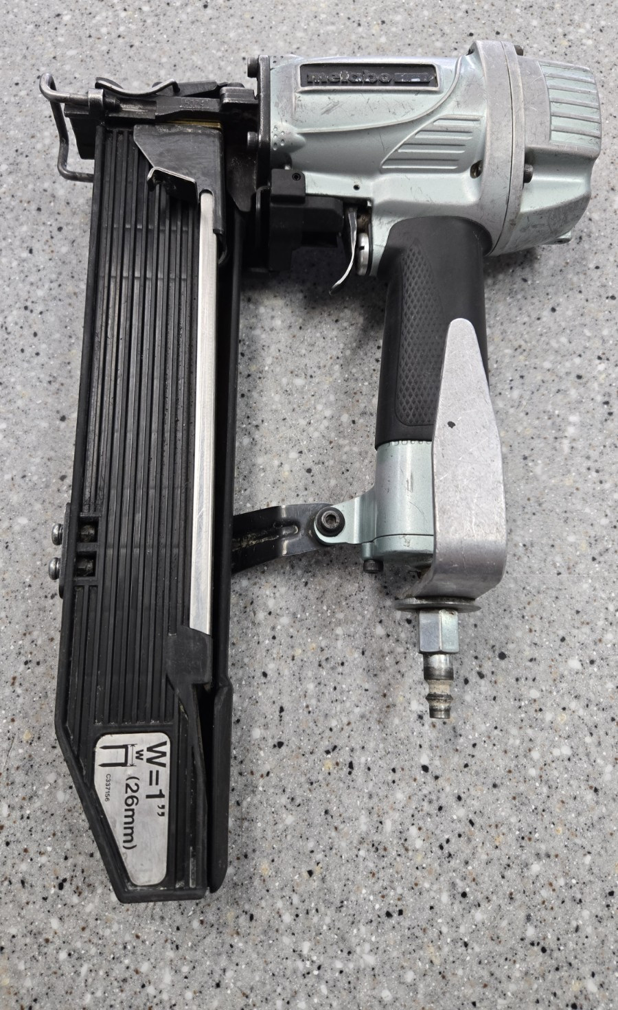 Metabo HPT N5024A2 16 Gauge 1 inch Wide Crown Stapler