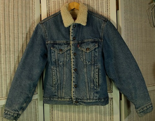 LEVI'S Vintage 1990s Sherpa Trucker 