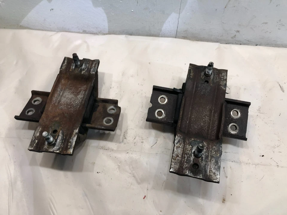 Conjunto de 2 1999-2003 Ford F-250 F-350 F-450 F-550 Super Duty 7.3L montagem de motor - Imagem 4 de 4