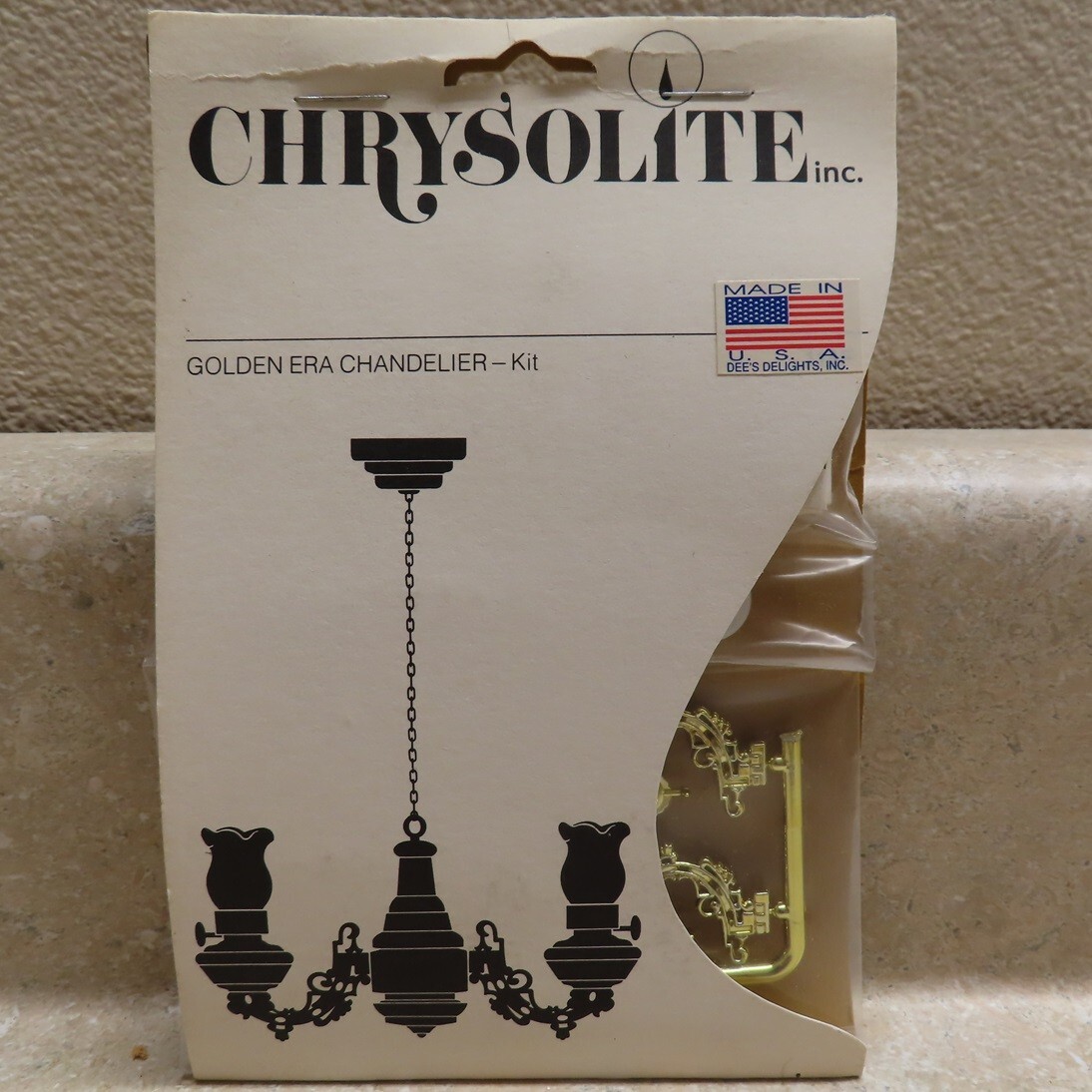 Vintage Dollhouse Miniatures Chrysolite 12V Golden Era Chandelier