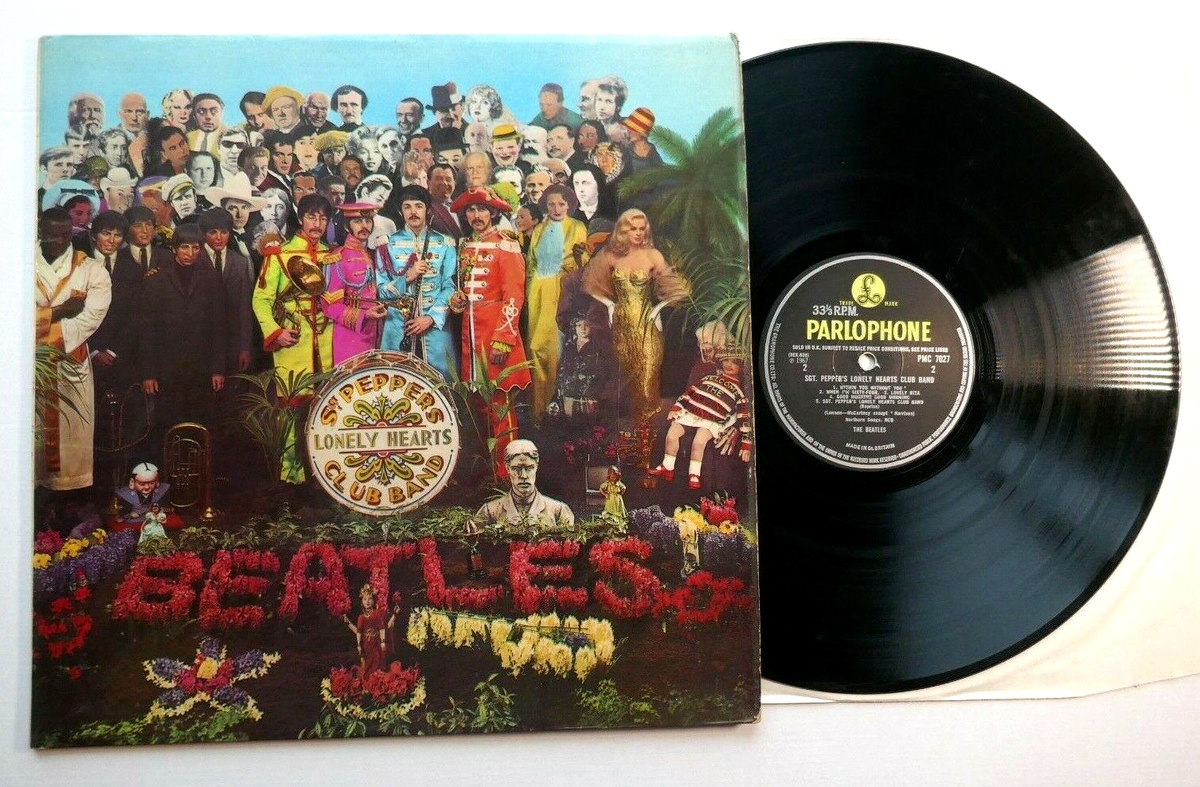THE BEATLES LP ' SGT PEPPERS L.H.C.B. ' NO ' Day in the life