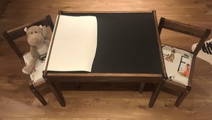 latt children's table