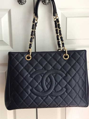chanel caviar gst bag