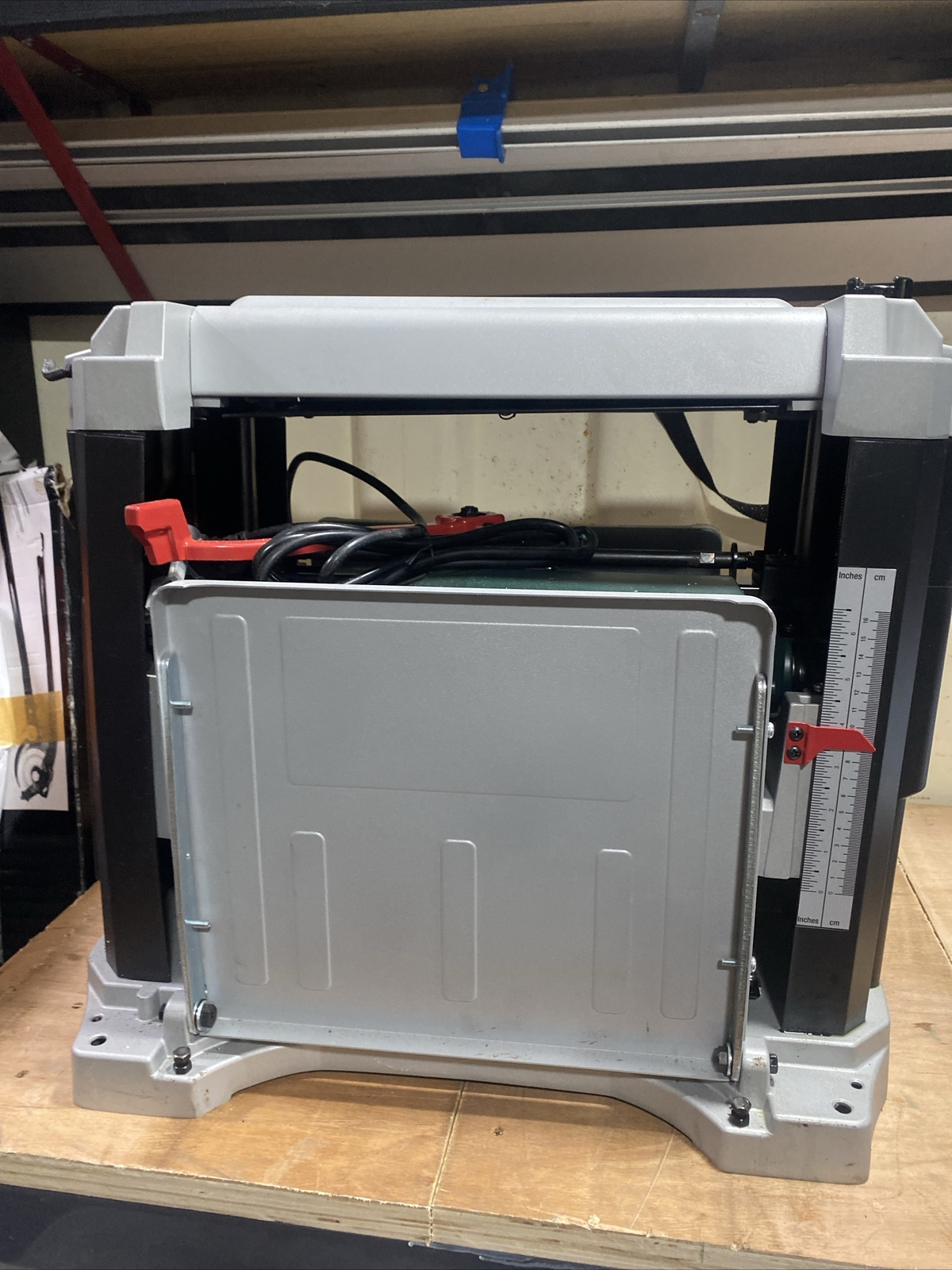 Metabo 240V Bench Planer and Thicknesser 1800W (DH330) 4003665424477