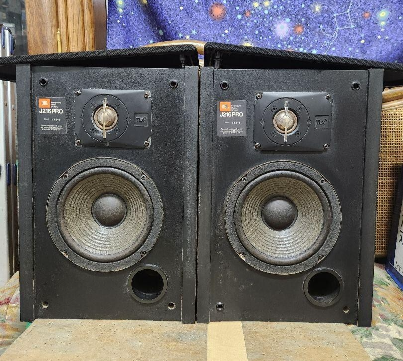 JBL J216 PRO Studio Monitor Speaker 2Way 60WATTS RMS Vintage