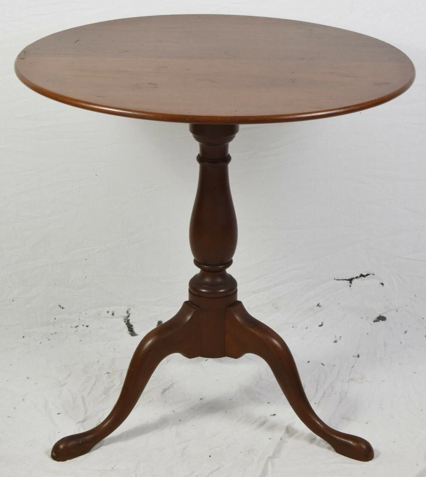 BIGGS KITTINGER Queen Anne Style Mahogany Tilt Top Table Williamsburg Style - Image 4 of 4