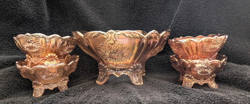 Dugan Dahlia Marigold Carnival 5 Piece Footed Berry  Bowl Set 1912c