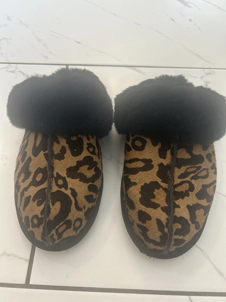 Zapatillas difusas con estampado de leopardo Ugg talla 6 Foto 3 de 4