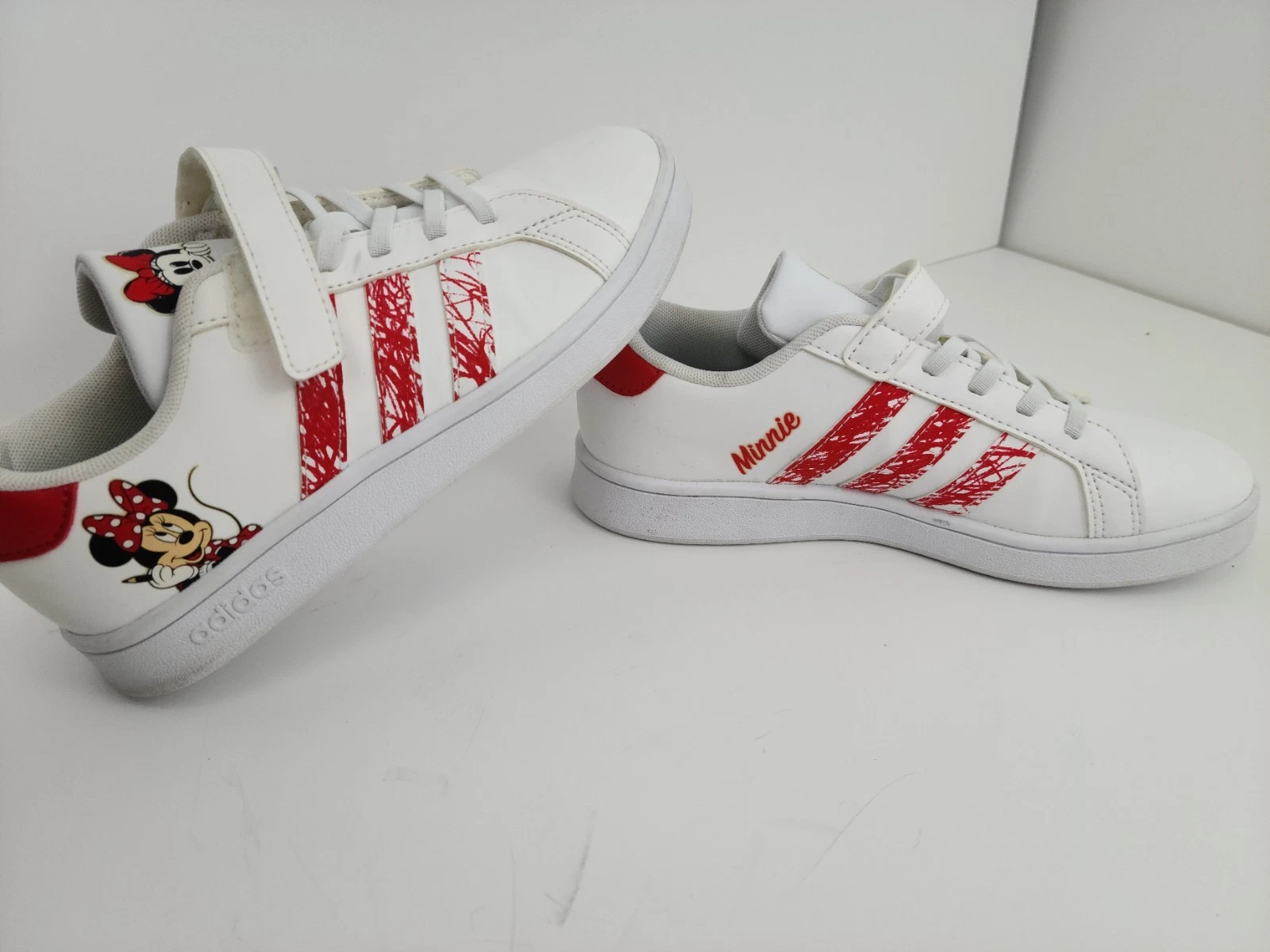 Taglia 3 Adidas Grand Court x Disney Low Minnie Mo Ragazze