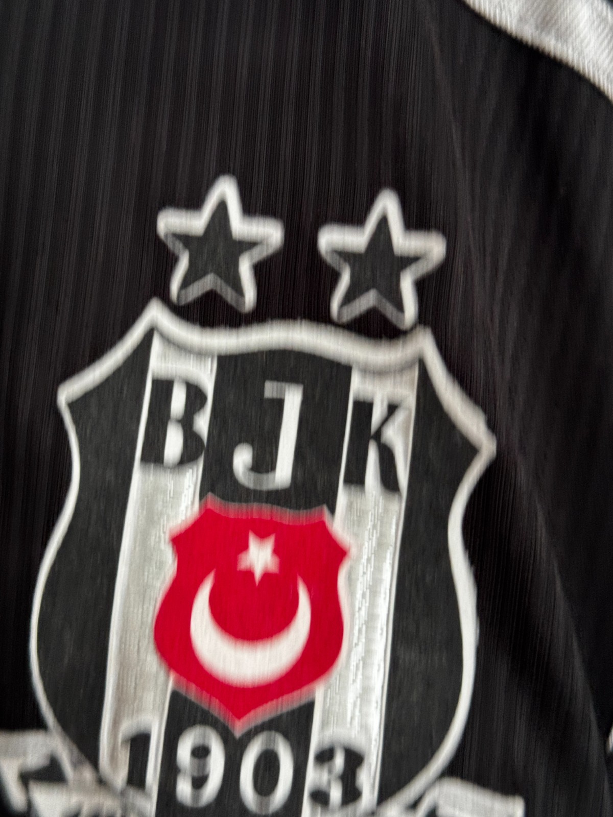 Beşiktaş J.K. 110th Anniversary Home Jersey from the 2012-2013 season, manufactured image 5