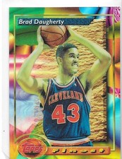 BRAD DAUGHERTY REFRACTOR SP 1993-94 TOPPS FINEST 193 CLEVELAND CAVALIERS UNC TAR