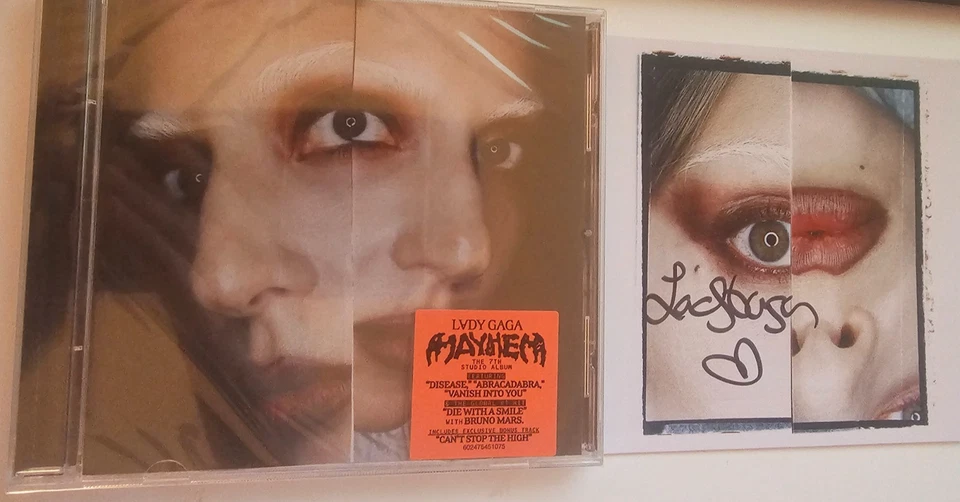 Lady Gaga - Mayhem - Store Exclusive CD + signed Art Card - neu