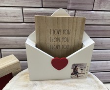 Rae Dunn ❤️I LOVE YOU x3 Card size  Wooden letter Holder  NWT