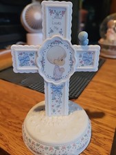 Precious Moments Jesus Loves Me Cross - New without Box - Boy