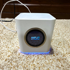 Ubiquiti Networks AmpliFi Dual-Band Wi  Fi Router White 4-Port Ethernet