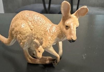 Outback Steakhouse Kangaroo ￼