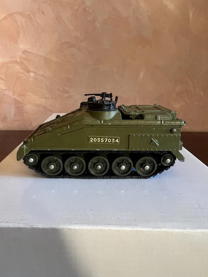 DINKY TOYS, TANK ALVIS - SCORPION & STRIKER MADE IN ENGLAND ANNI 70 RARE NR 691 - Immagine 2 di 4
