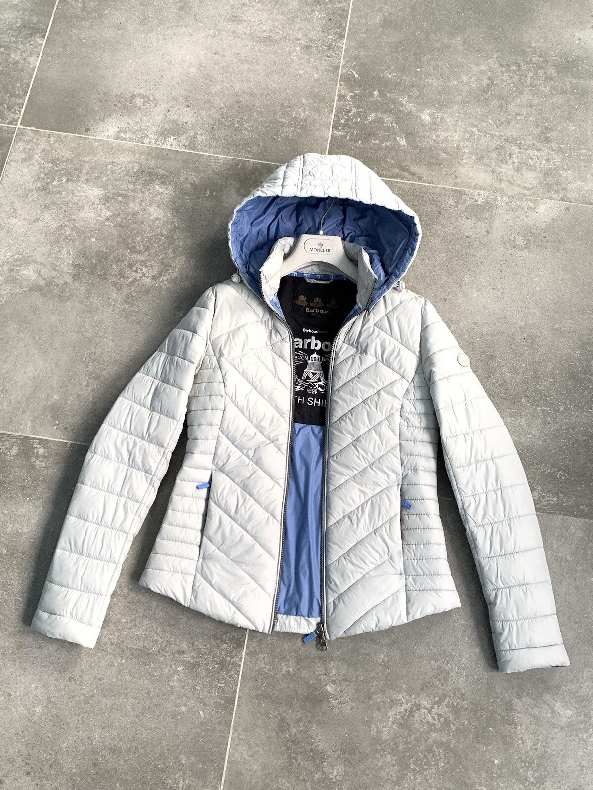 WOMENS BARBOUR JACKET SIZE 4