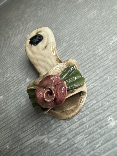 Nuova CAPODIMONTE Porcelain Sandal Figurine Italy - Picture 2 of 14